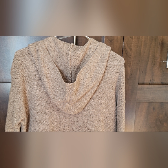 Cardigan - Picture 5 of 6